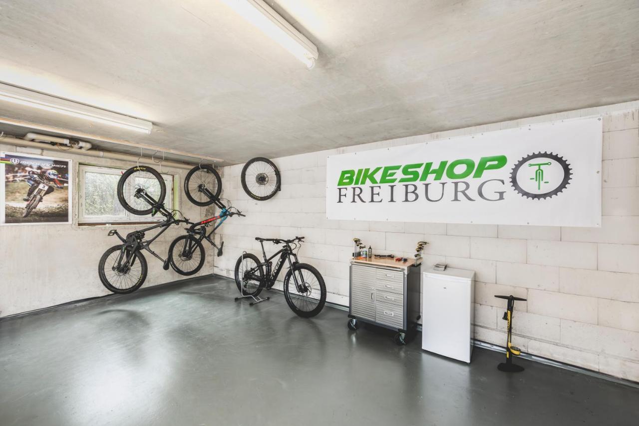Bike- Und Ferienhotel Freiburg Merzhausen Exterior photo